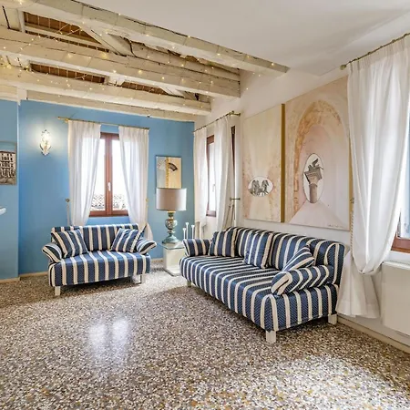 Friari Suite-luxury Apt. Close To Rialto Bridge Venice
