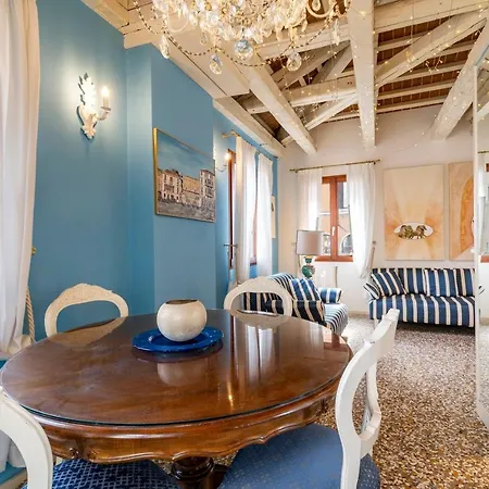 Friari Suite-luxury Apt. Close To Rialto Bridge Apartment *