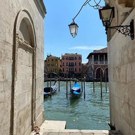 Friari Suite-luxury Apt. Close To Rialto Bridge Venice