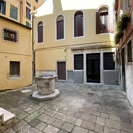 Apartment Friari Suite-luxury Apt. Close To Rialto Bridge *