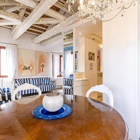 Friari Suite-luxury Apt. Close To Rialto Bridge Venice