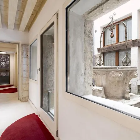 Apartment Friari Suite-luxury Apt. Close To Rialto Bridge